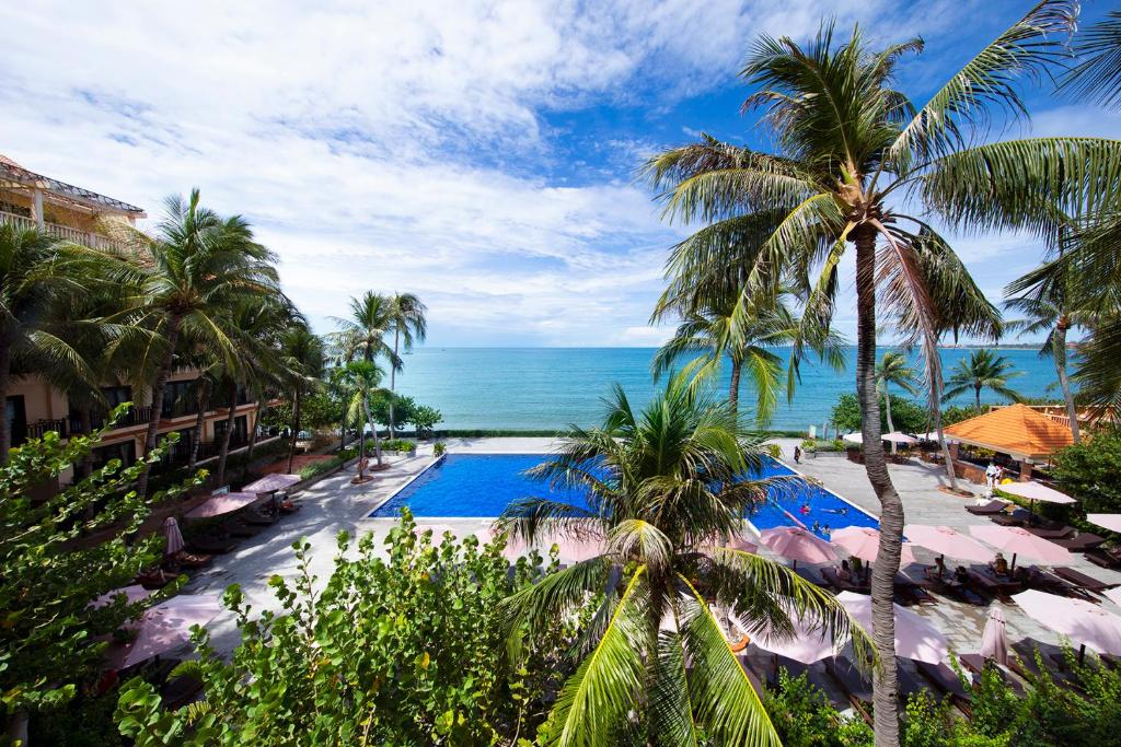 view-hon-rom-central-beach-resort View Hòn Rơm Central Beach Resort 3*