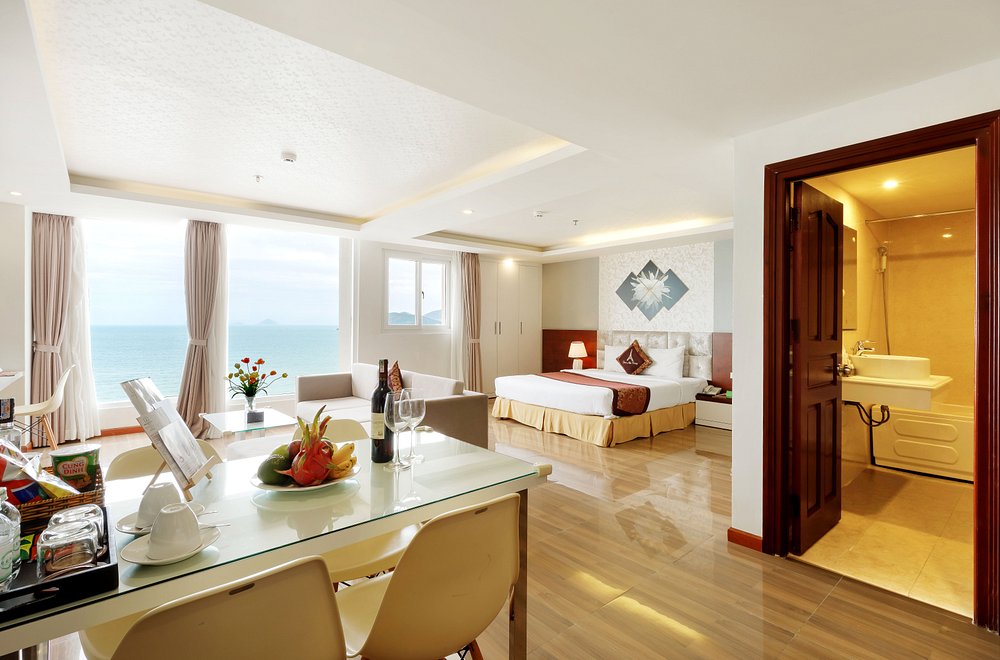 paris nha trang hotel khách sạn 9